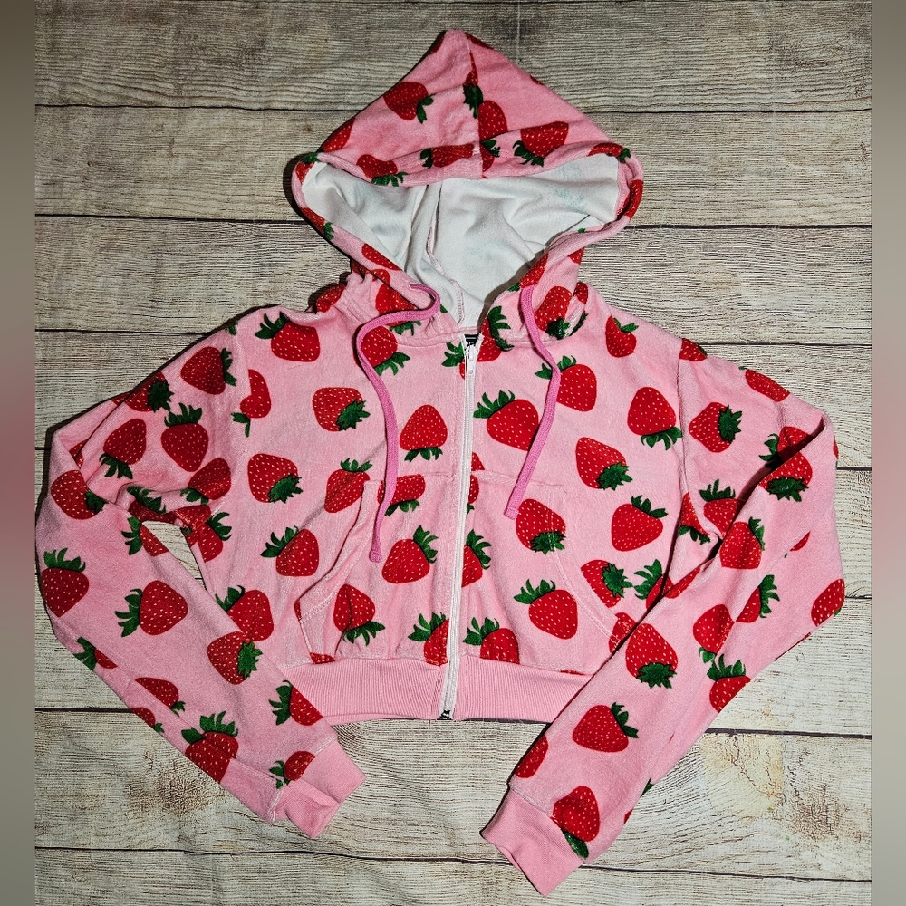 Hot topic midnight hour pink velour strawberry zip up cropped hoodie